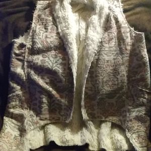 Anthropologie brand Hei Hei Jacquard Sherpa vest L
